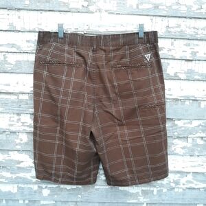 🌟 Virt plaid shorts size 32
